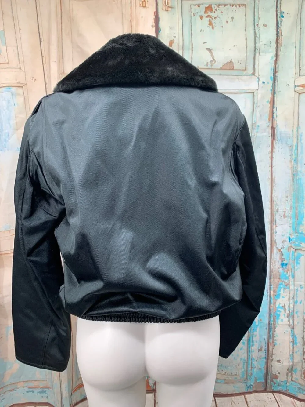Golden Fleece Uniform Outerwear Jacket 38 Black Titan Cloth Faux Fur Collar Gold